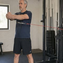 Pallof press isométrico — ejercicio de abdomen